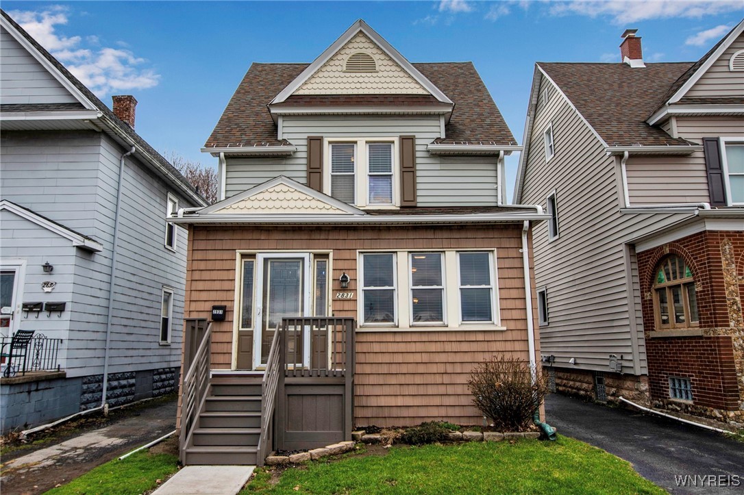 2831 S Park Avenue, Lackawanna, New York image 1