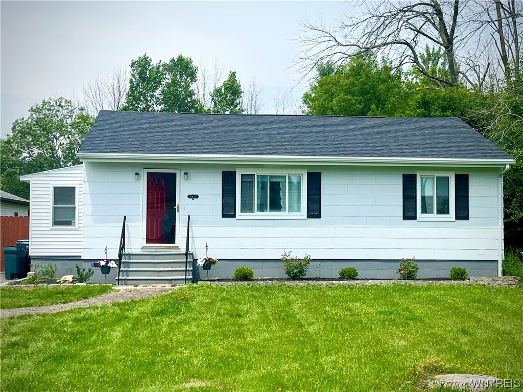 Photo 1 of 16 — 3877 Hill Road, Wheatfield, NY 14120