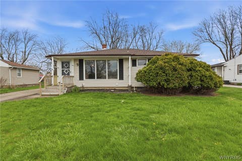 Homes For Sale - 29 Overbrook Avenue<br/> Tonawanda, NY 14150