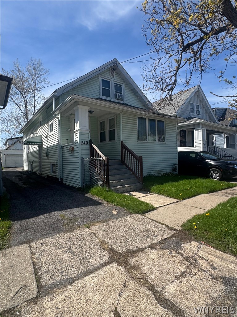 240 Hagen Street
