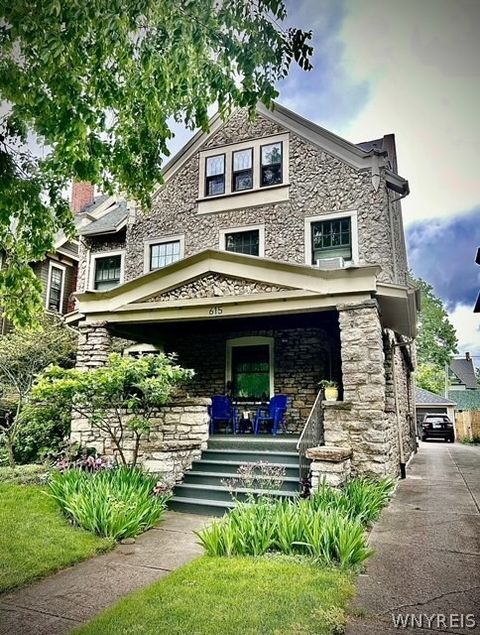 Photo of 615 Richmond Avenue, Buffalo, NY 14222 (MLS # B1541949)