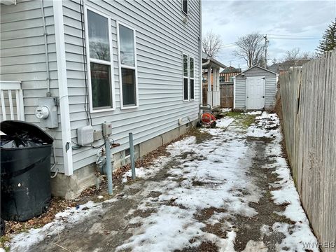 Tiny photo for 2 Mckinley Avenue, Batavia City, NY 14020 (MLS # B1655068)