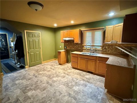 Tiny photo for 2 Mckinley Avenue, Batavia City, NY 14020 (MLS # B1655068)