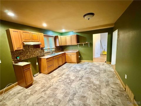 Tiny photo for 2 Mckinley Avenue, Batavia City, NY 14020 (MLS # B1655068)