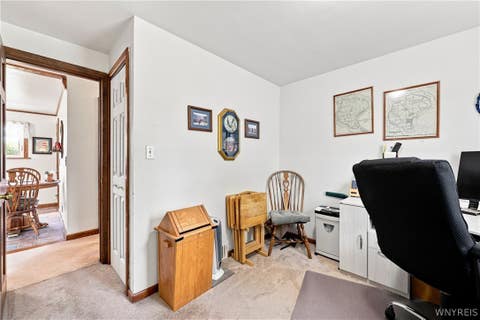 Tiny photo for 624 Alt Boulevard, Grand Island, NY 14072 (MLS # B1709289)