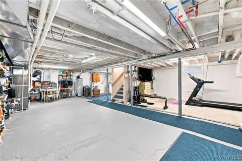Tiny photo for 624 Alt Boulevard, Grand Island, NY 14072 (MLS # B1709289)