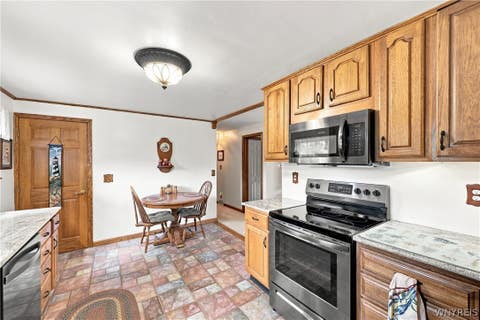 Tiny photo for 624 Alt Boulevard, Grand Island, NY 14072 (MLS # B1709289)