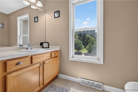 Tiny photo for 28 Apple Blossom Boulevard, Lancaster, NY 14086 (MLS # B1700277)