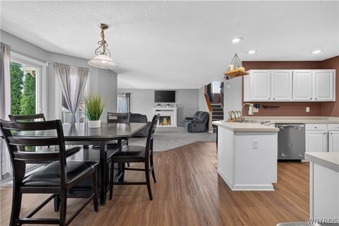 Tiny photo for 28 Apple Blossom Boulevard, Lancaster, NY 14086 (MLS # B1700277)