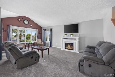Tiny photo for 28 Apple Blossom Boulevard, Lancaster, NY 14086 (MLS # B1700277)