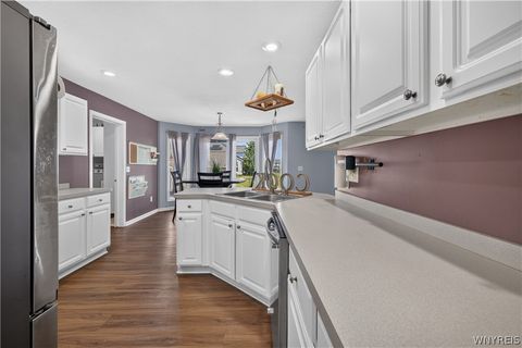 Tiny photo for 28 Apple Blossom Boulevard, Lancaster, NY 14086 (MLS # B1700277)