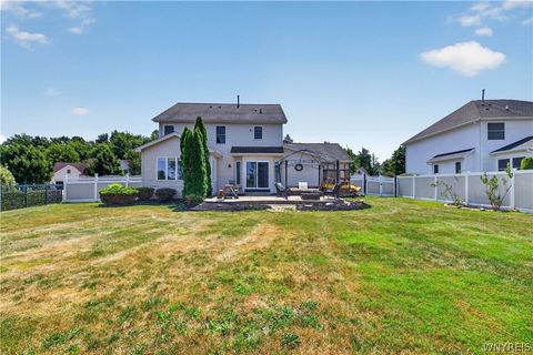 Tiny photo for 28 Apple Blossom Boulevard, Lancaster, NY 14086 (MLS # B1700277)
