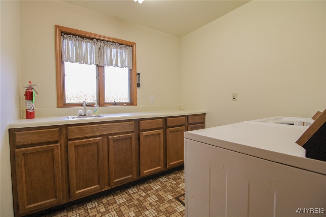 Kendall, New York 14476, United States, ,Commercial,Active,235462