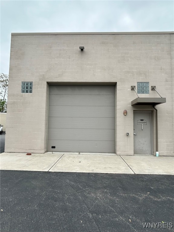 126 E Niagara Street