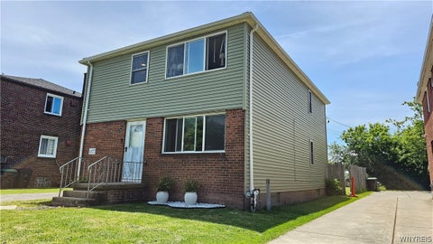 Apartment For Rent - 1377 Sheridan Drive #UPPER<br/> Tonawanda, NY 14217