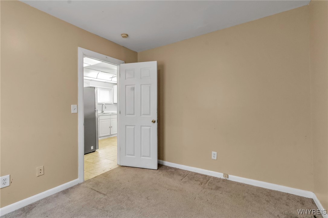 281 Roslyn Ave Avenue, Buffalo, New York image 6