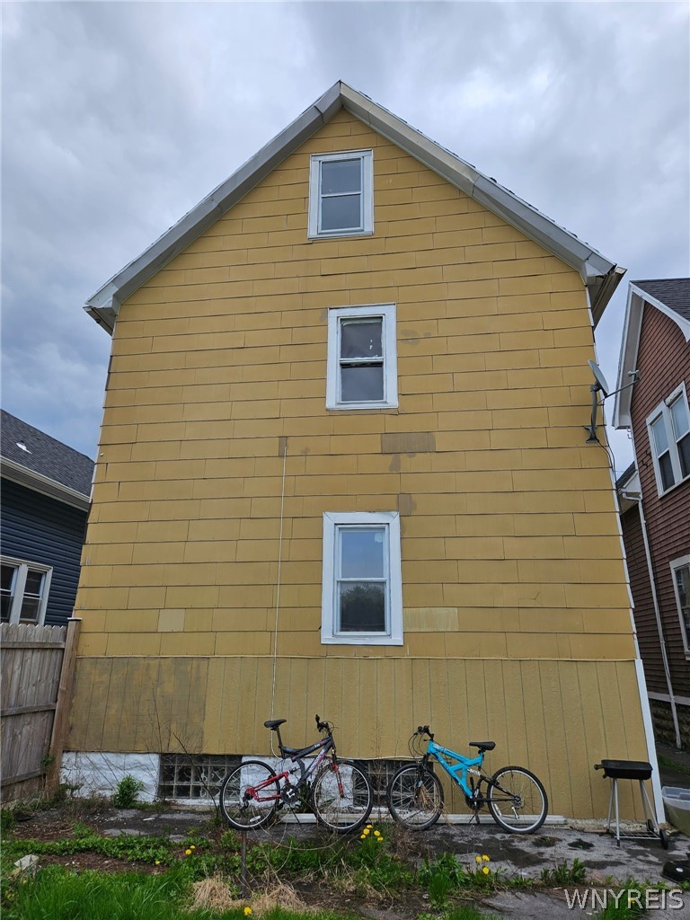 62 Edison Avenue