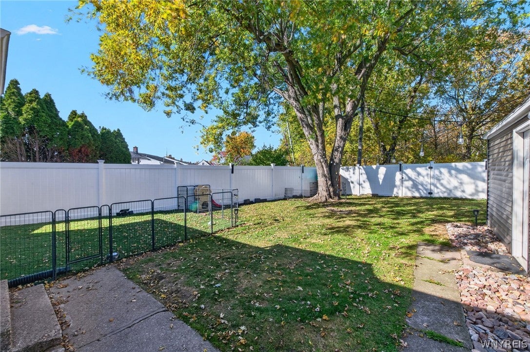 262 Mcnaughton Avenue