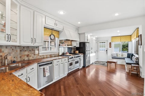 Tiny photo for 160 Dorchester Road, Buffalo, NY 14213 (MLS # B1710977)