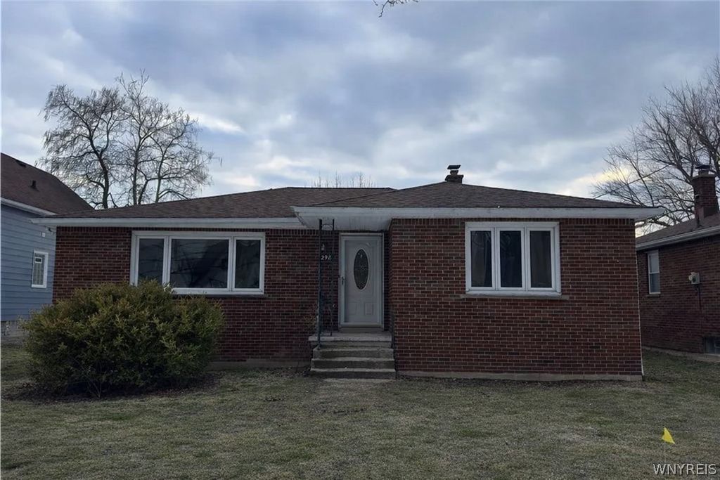 Photo of 298 Skillen Street, Buffalo, NY 14207 (MLS # B1674150)