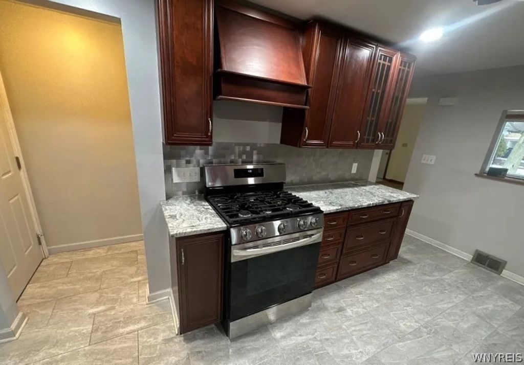 Photo of 298 Skillen Street, Buffalo, NY 14207 (MLS # B1674150)
