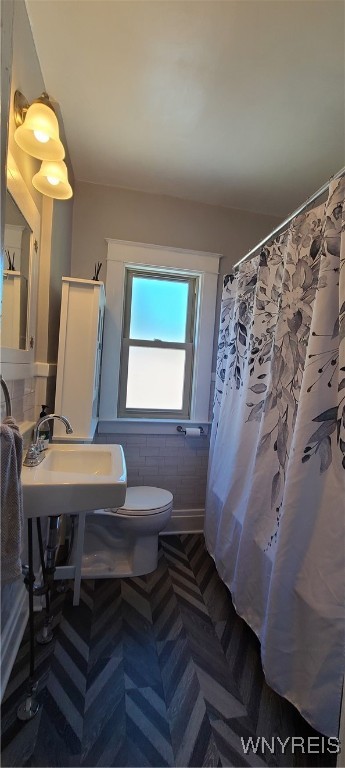 Niagara Falls, New York 14305, United States, 4 Bedrooms Bedrooms, ,2 BathroomsBathrooms,Residential,Active,210551