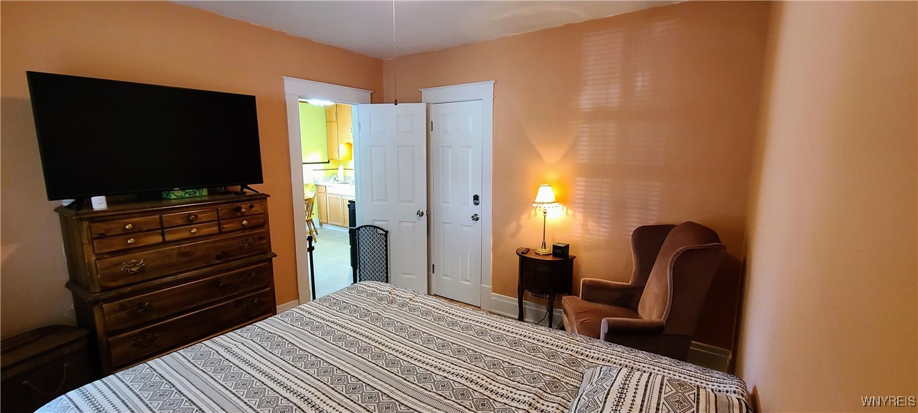 Niagara Falls, New York 14305, United States, 4 Bedrooms Bedrooms, ,2 BathroomsBathrooms,Residential,Active,210551