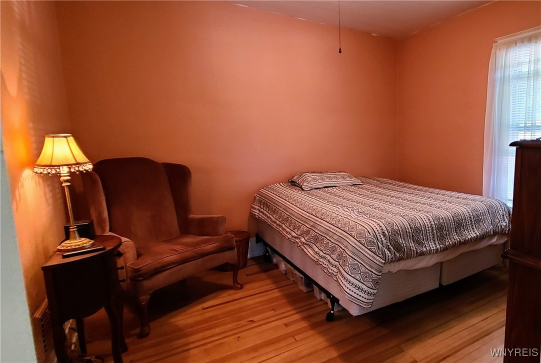 Niagara Falls, New York 14305, United States, 4 Bedrooms Bedrooms, ,2 BathroomsBathrooms,Residential,Active,210551