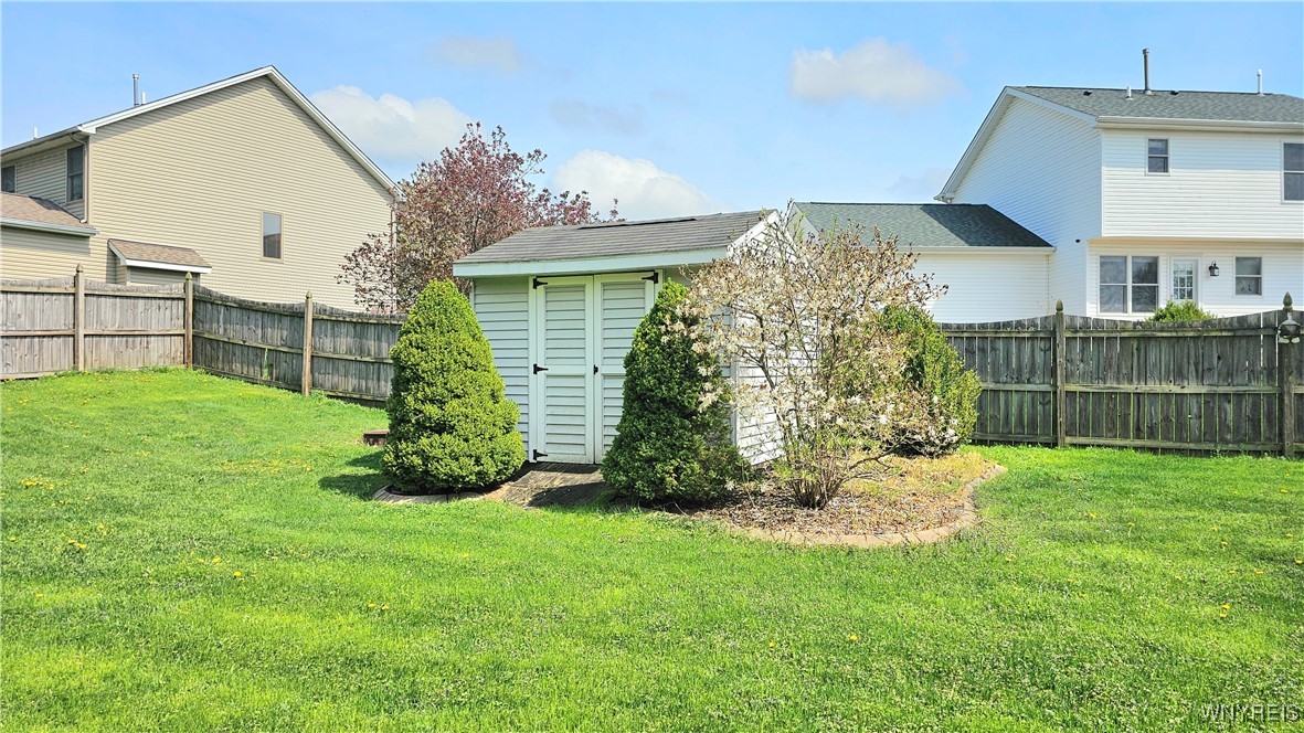 2357 Winterberry Drive, Hamburg, New York image 6