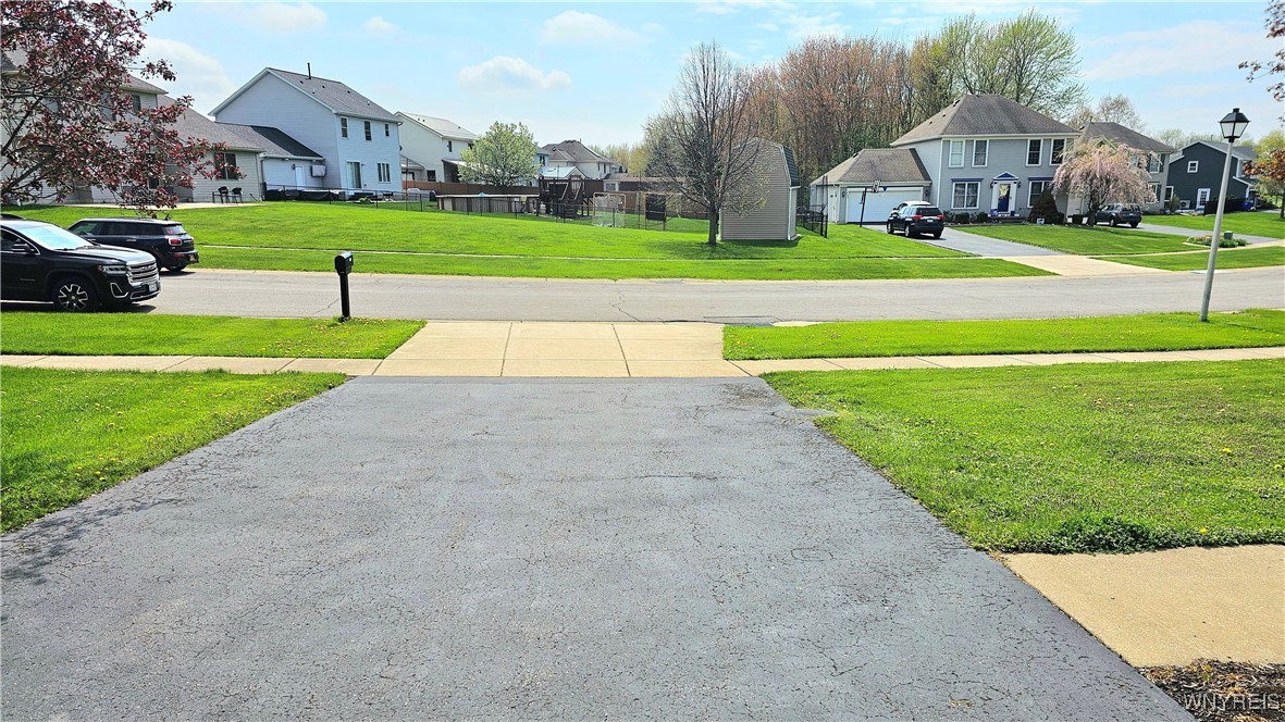 2357 Winterberry Drive, Hamburg, New York image 22