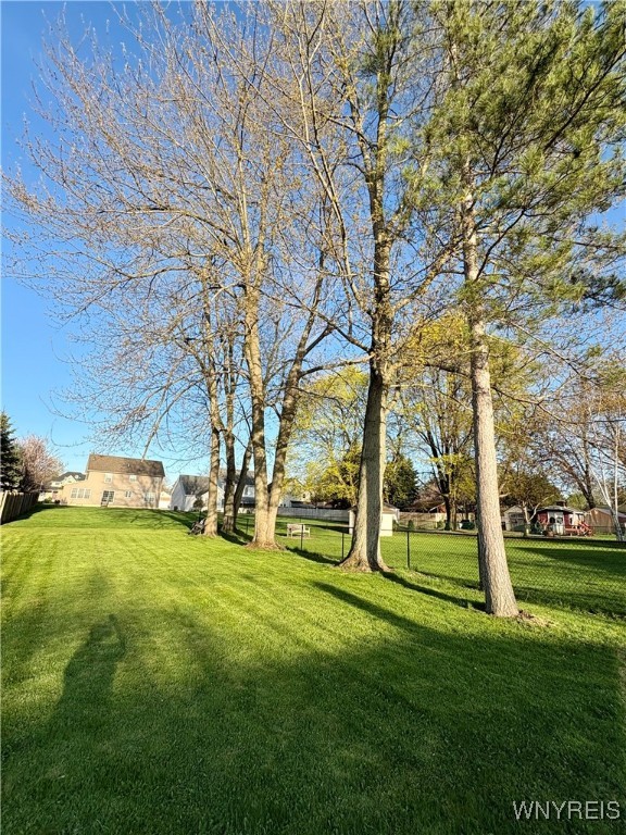 271 Roncroff Drive, North Tonawanda, New York image 24