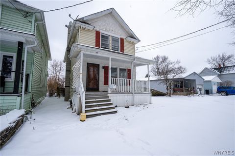 17 Harold Place Lancaster NY 14086