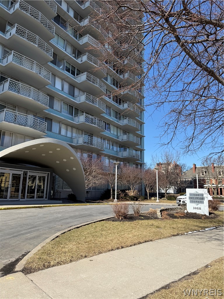 1088 Delaware Avenue 11F