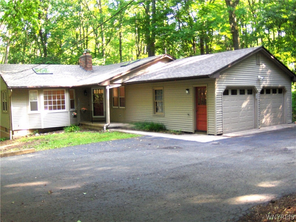 Photo of 205 Van Voorhis Avenue, Irondequoit, NY 14617 (MLS # B1711124)