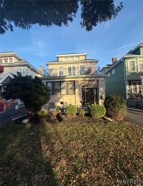 Photo of 261 Sterling Avenue, Buffalo, NY 14216 (MLS # B1725798)