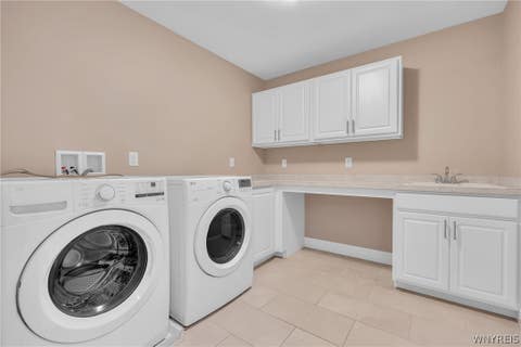 Tiny photo for 6021 Wexford Manor MNR, Clarence, NY 14032 (MLS # B1702179)