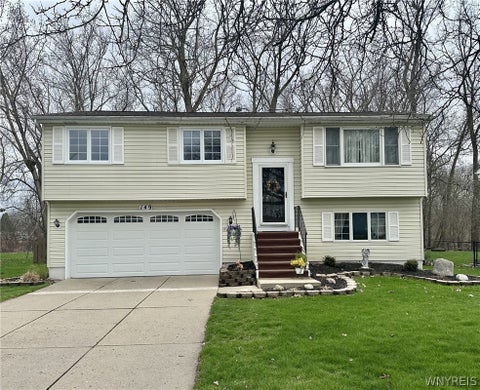 Photo for 149 Hillpine Road