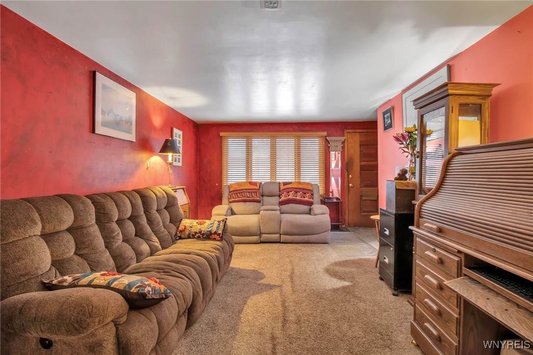 211 Hoover Avenue, Tonawanda, New York image 17