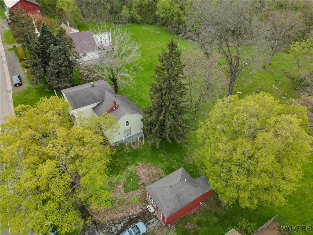 Gaines, New York 14411, United States, 5 Bedrooms Bedrooms, ,2 BathroomsBathrooms,Residential,Active,122247