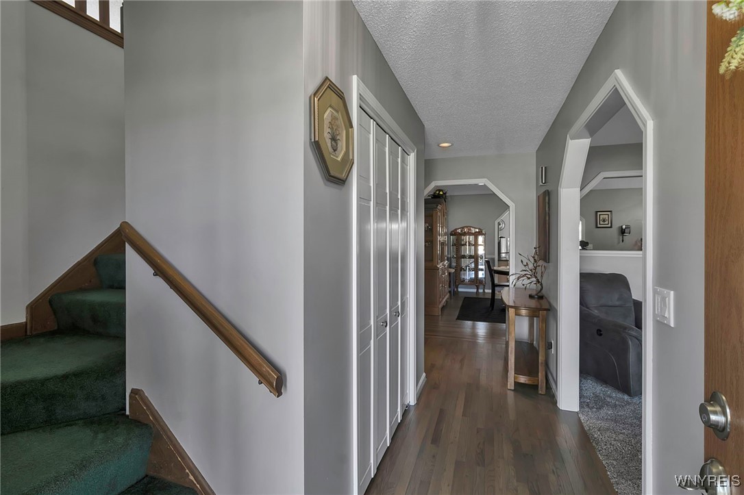 7070 Goodrich Road, Clarence, New York image 16