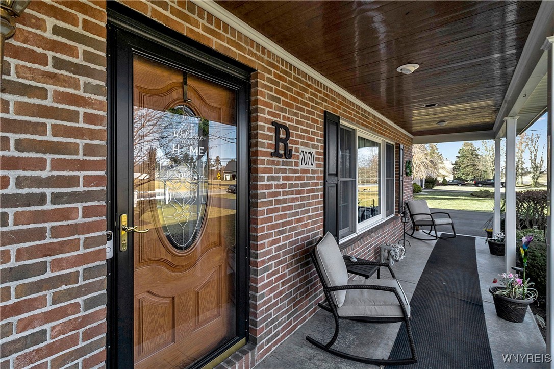 7070 Goodrich Road, Clarence, New York image 6