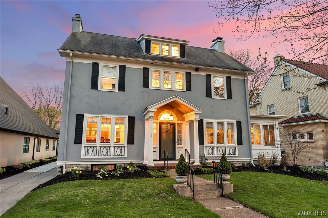 97 Depew Avenue
