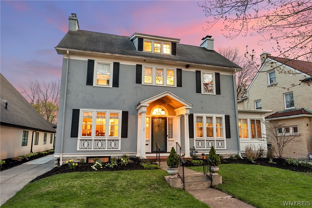 97 Depew Avenue