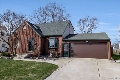 Homes For Sale - 876 Pioneer Drive<br/> North Tonawanda, NY 14120