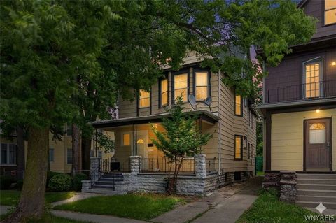 Photo of 400 Winslow Avenue, Buffalo, NY 14211 (MLS # B1700240)