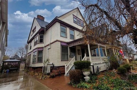 Apartment For Rent - 222 Norwood Ave (upper) Ave<br/> Buffalo, NY 14222