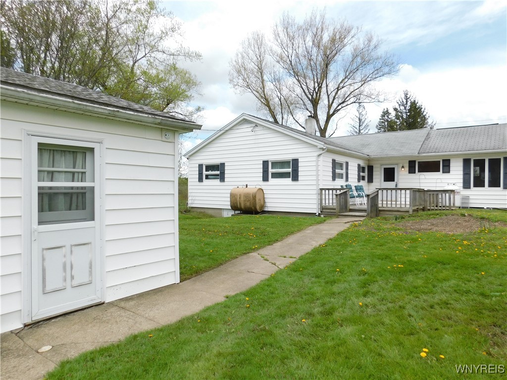 10319 Middle Road, Sardinia, New York image 10