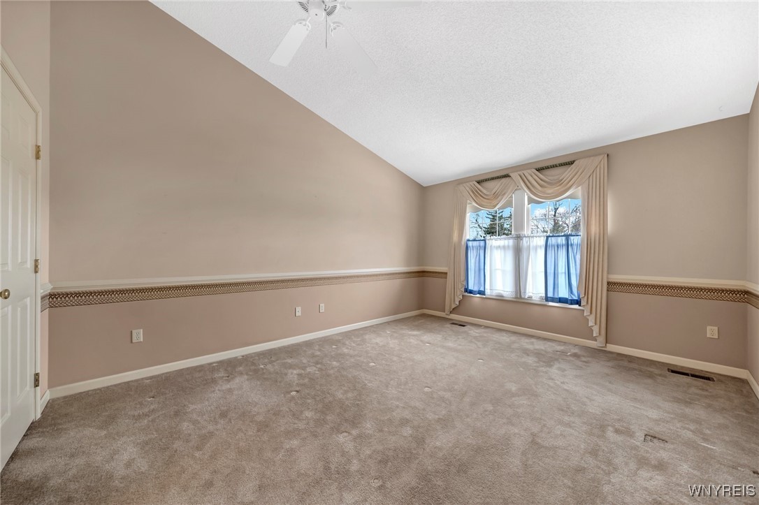 5068 William Street, Lancaster, New York image 33