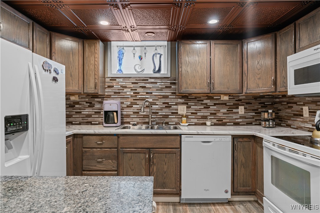 856 Ridge Road, Lackawanna, New York image 26