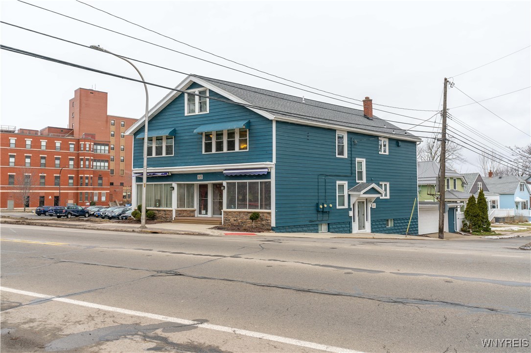 856 Ridge Road, Lackawanna, New York image 2